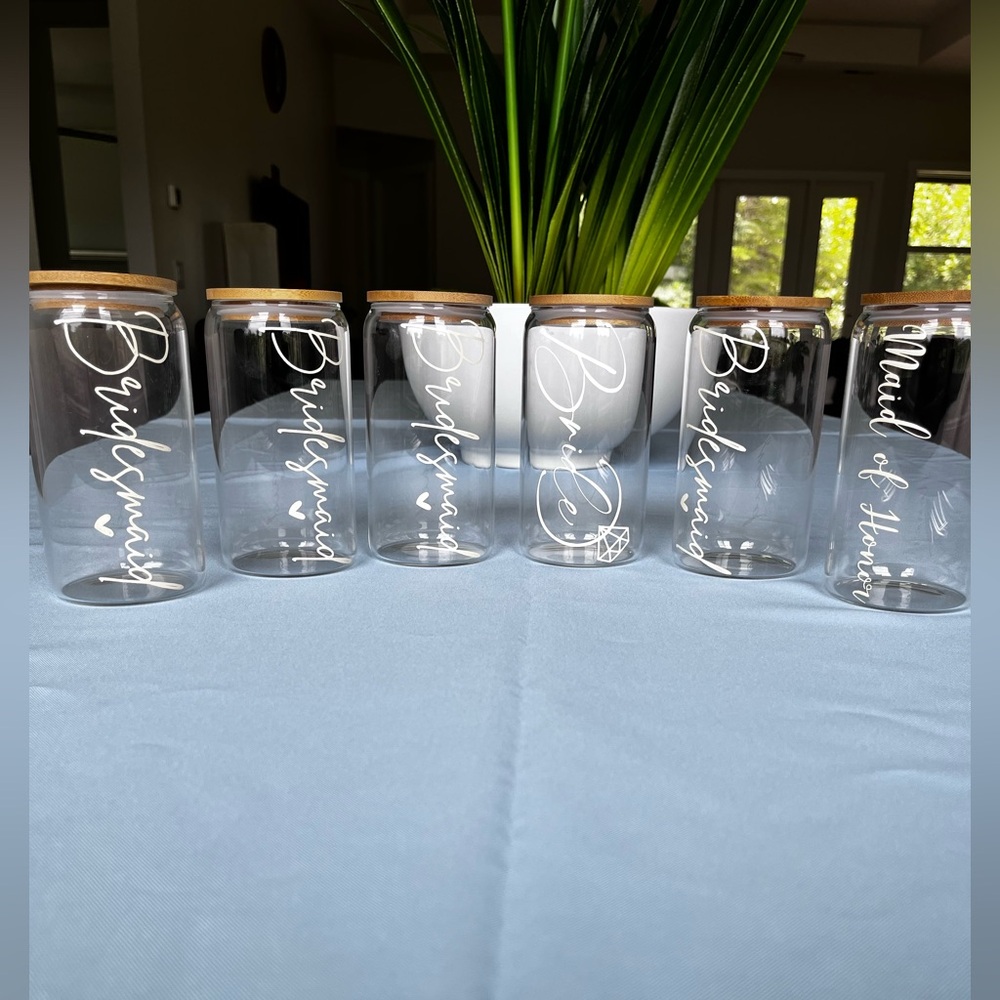 Bridesmaid Glass tumbler with Bamboo Lids